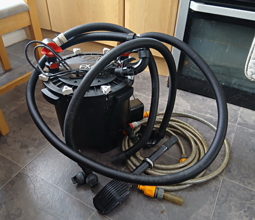 Fluval external canister - external,